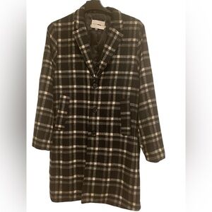 Fashion Nova Men’s Black and White Plaid Coat, Large